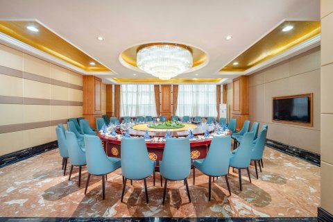 南充天胜酒店(泰合中心南充火车站店)