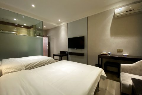 玉溪摩尔酒店(万达广场人民医院店)