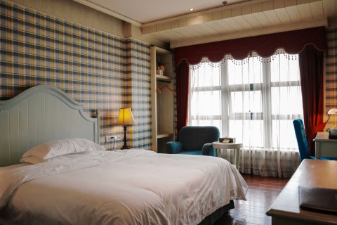 天润酒店(广元高铁站市政府店)