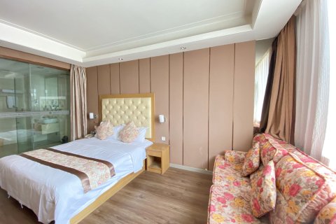 佳泰连锁商务宾馆(辽阳火车站店)