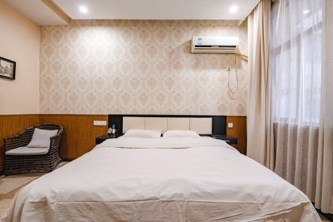 民权尚宅快捷宾馆(民权火车站店)