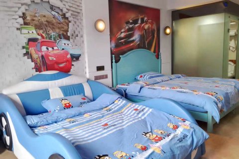 张家界星际主题酒店