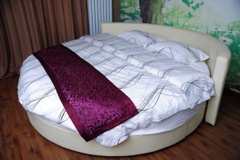 喆·咖酒店(霸州李少春大剧院店)