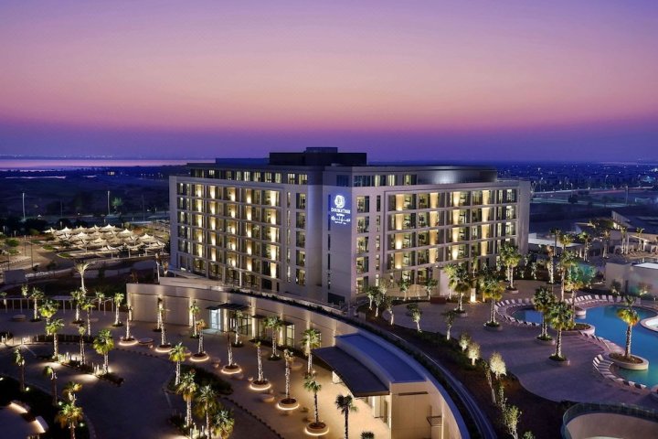 阿布扎比亚斯岛希尔顿逸林酒店(Doubletree by Hilton Abu Dhabi Yas Island Residences)