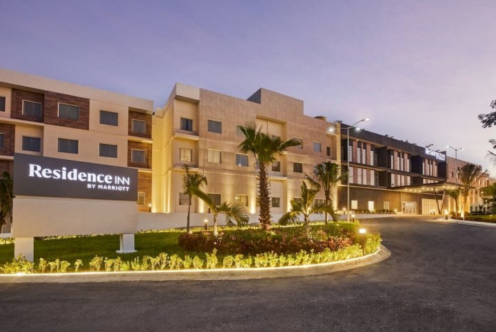 Residence Inn by Marriott Playa del Carmen