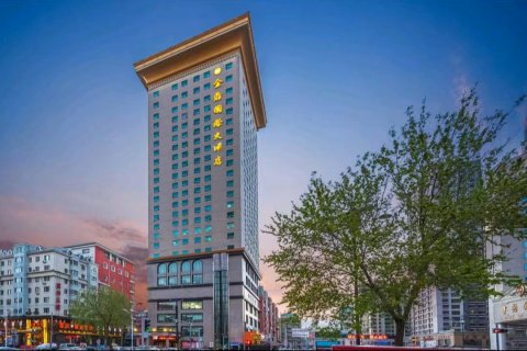 金鼎国际大酒店(步行街火车站店)