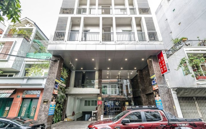 樱桃公寓酒店(Cherry Hotel and Apartment)