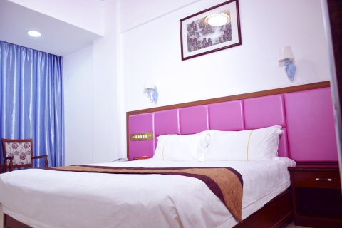 名豪度假宾馆(东方高铁站店)