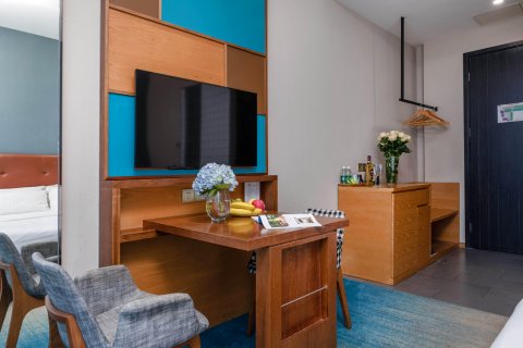 宿颜酒店(苏州石路地铁站山塘景区店)