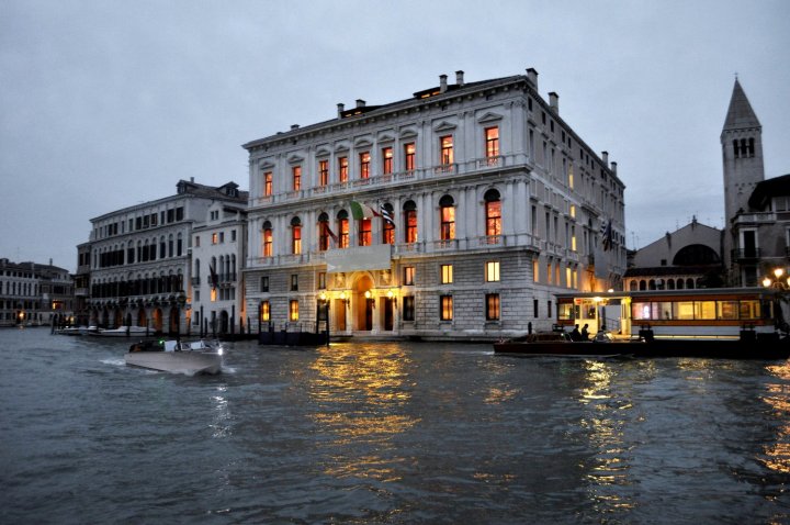威尼斯阿拉乌纳酒店 - 仅供成人入住(Unahotels Ala Venezia-Adults 16)