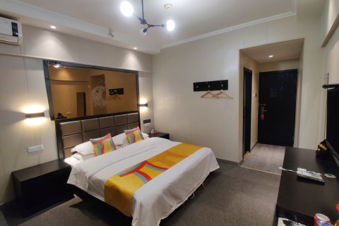 灵宝丽都精品酒店(桃林街店)