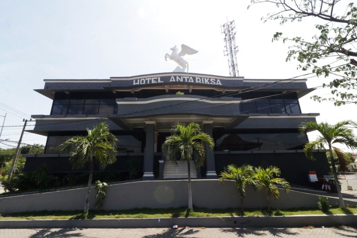 安塔尔克萨酒店(Hotel Antariksa)