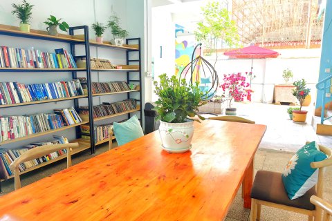 瑞丽伊洛瓦底国际青年旅舍