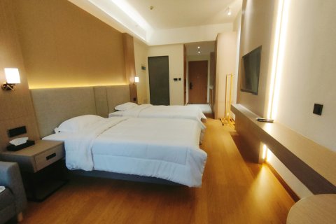 佰岛公寓(珠海城轨明珠站店)