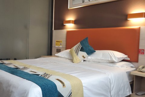 嘉峪关嘉世豪酒店(大唐美食街店)