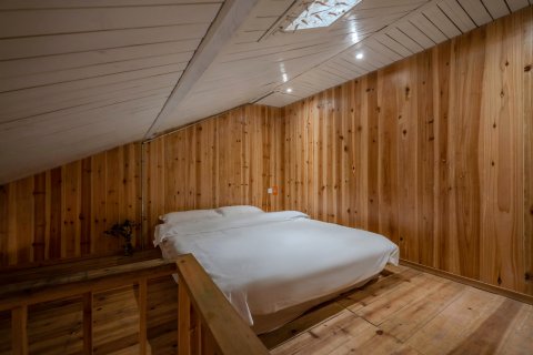 西江流风苗族非遗文化主题酒店