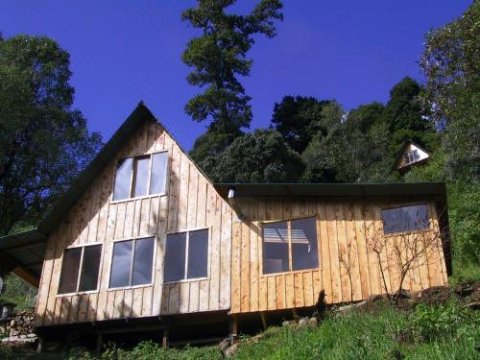 格查尔山谷小屋(Quetzal Valley Cabins)