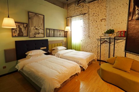 资兴在水一方主题客栈