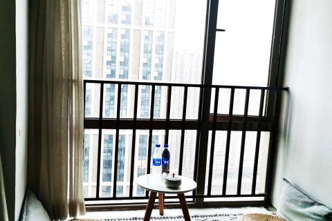 小隐美宿·高空观景设计师民宿(贵阳花果园松花路地铁站店)