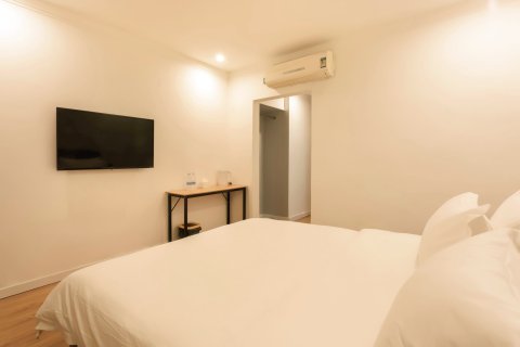 若格Citi酒店(民权火车站店)