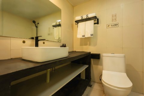 若格Citi酒店(民权火车站店)