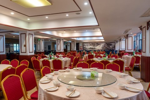 杭州西湖湖滨河坊街丽正门酒店