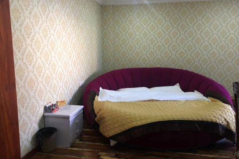 和林格尔尚华休闲宾馆