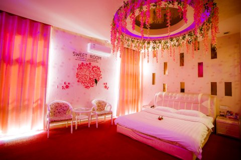 桓台漫都主题客栈