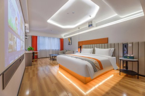 万兴逸云酒店(缙云万地广场店)