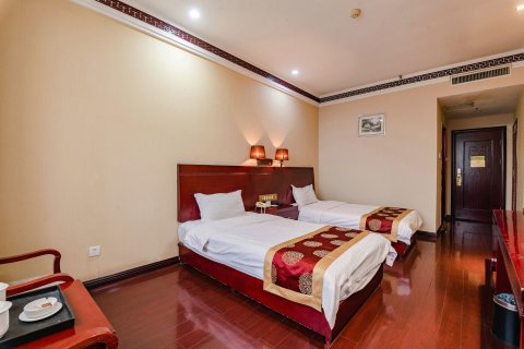 内乡东湖大酒店