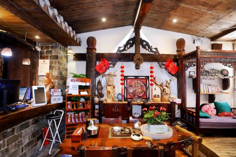 蝶恋花客栈(张家界武陵源国家森林公园店)