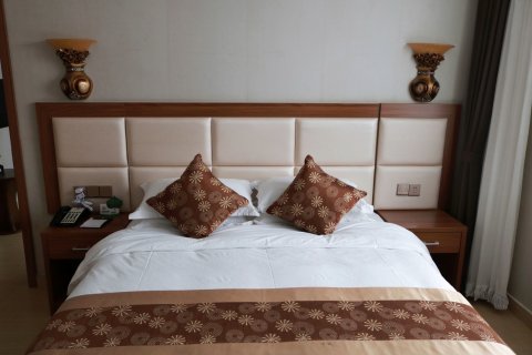 西乌旗浩辰皇朝宾馆