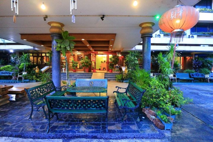 清迈安达尔德酒店(Anodard Hotel Chiang Mai)
