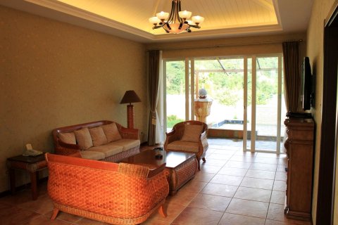 陆河御水湾温泉度假村