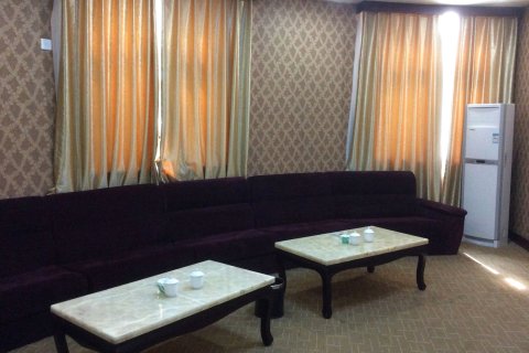 荥阳龙吟堂大酒店