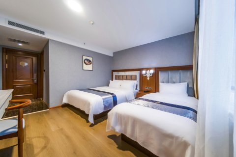 艾扉酒店(白城火车站步行街店)