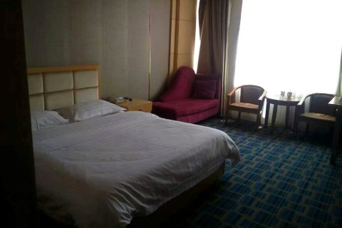 丹东长隆商务酒店