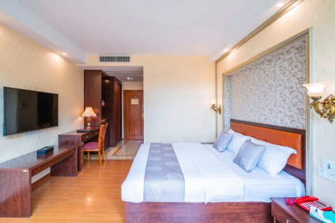 四会奇石河酒店