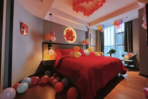 欢漫酒店(芷江龙津风雨桥店)