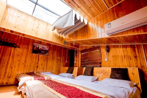 香格里拉丹拉客栈