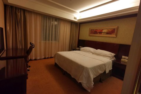 维也纳酒店(上海虹桥机场国家会展中心航新路店)