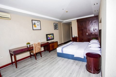 元园酒店(西昌市中心龙眼公园店)