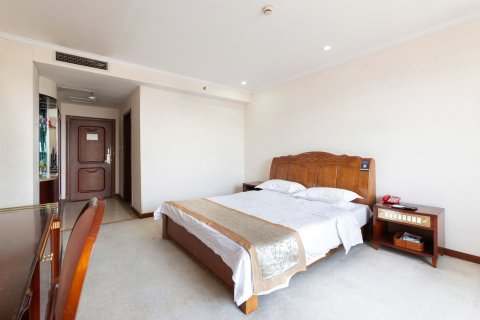 鄂尔多斯华世隆大酒店