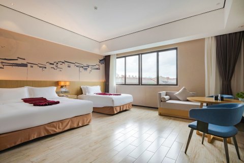 金石商务酒店(王府井国际免税港店)