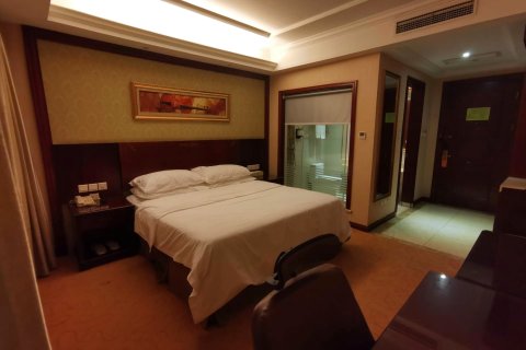 维也纳酒店(上海虹桥机场国家会展中心航新路店)