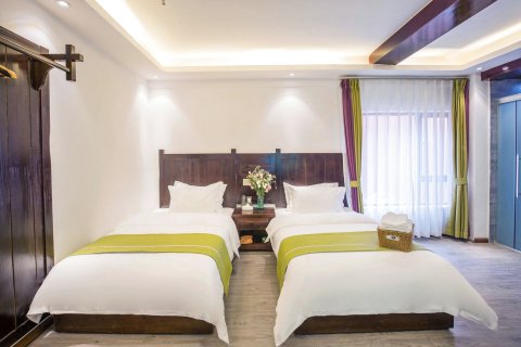 泸沽湖清尘智能美宿