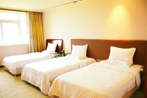 鲁山玉京温泉度假酒店