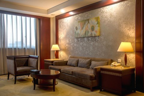 扬中长江大酒店