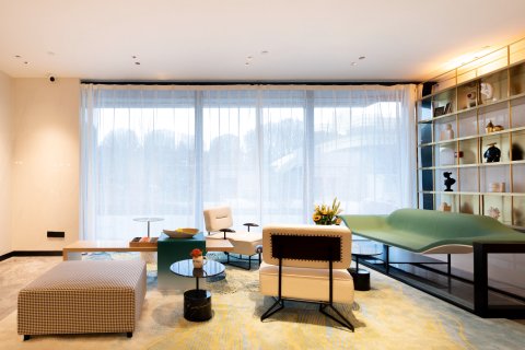 乌鲁木齐机场德港万达亚朵酒店