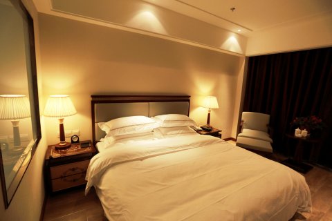 赤峰美林谷四季山酒店